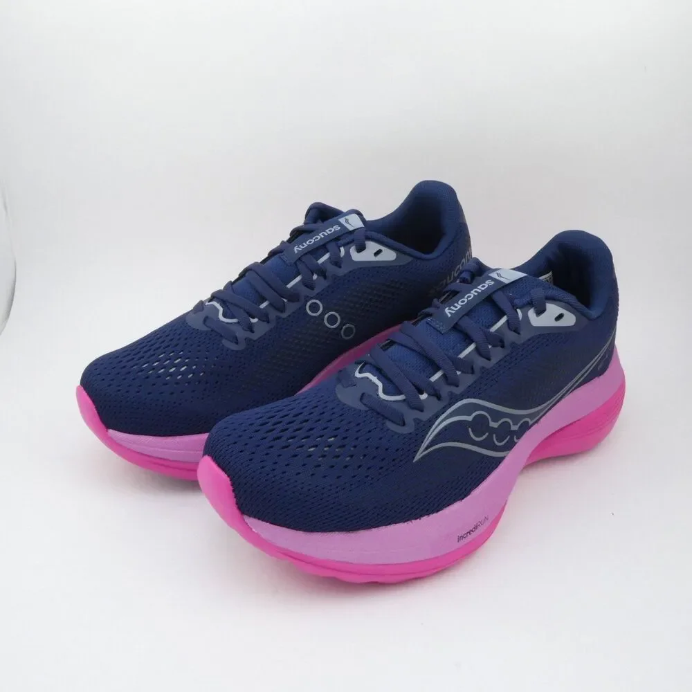 Saucony Women's 10 Endorphin Trainer running shoe in the Navy/Fuchsia Colorway.